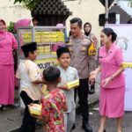Jajaran Polresta Sidoarjo Bersama Bhayangkari Awali Tahun Dengan Aksi Sosial