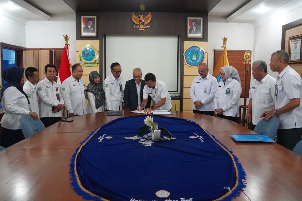 UHT dan INKES YARSI Mataram Jalin Kerja Sama Bidang Satuan Pengawas Internal