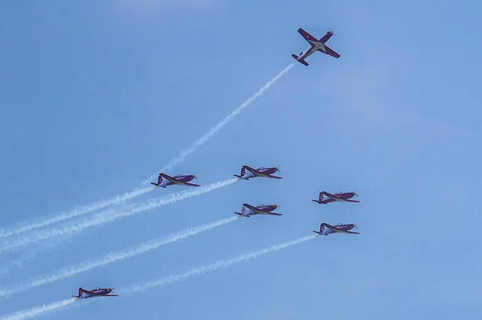 Tujuh KT-1B Woong Bee Siap Warnai Langit Brunei dalam Perayaan HUT RBAF