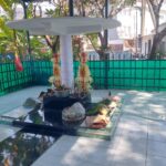 Spektakuler Budaya & Syukur Massal: Lurah Fahmi dan Camat Annita Pimpin Potong 130 Tumpeng di “Ngaruwat Bumi” Dukuh Kupang