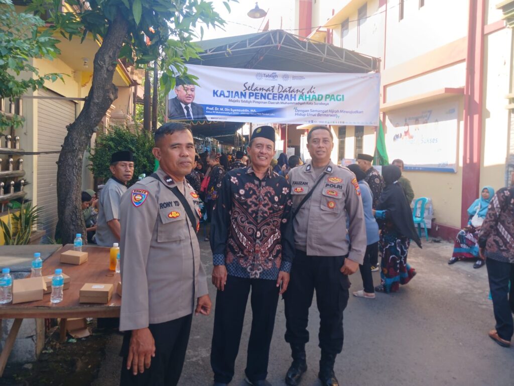 Bhabinkamtibmas Jepara dan Gundih Laksanakan Pengamanan Kajian Pencerahan Ahad Pagi Muhammadiyah Kota Surabaya