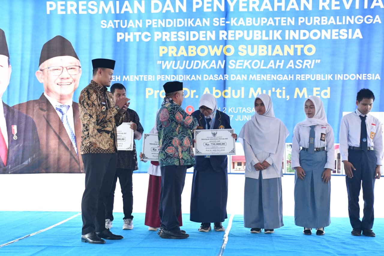 PIP Bukan Sekadar Bantuan Pendidikan, Bangkitkan Semangat Siswa Meraih Masa Depan