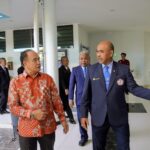 Kuliah Tamu UHT Hadirkan Laksamana TNI (Purn.) Ade Supandi, Bahas Geopolitik Global dan Era BANI