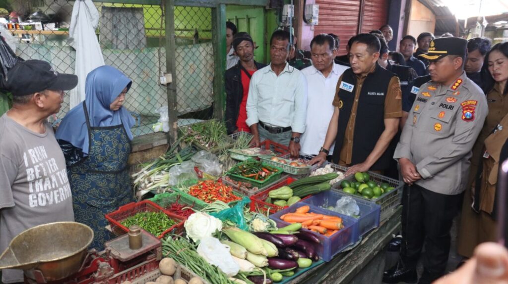 Kawal Inflasi, Kapolresta Malang Kota Siap Tindak Tegas Penimbun BBM dan Bahan Pokok
