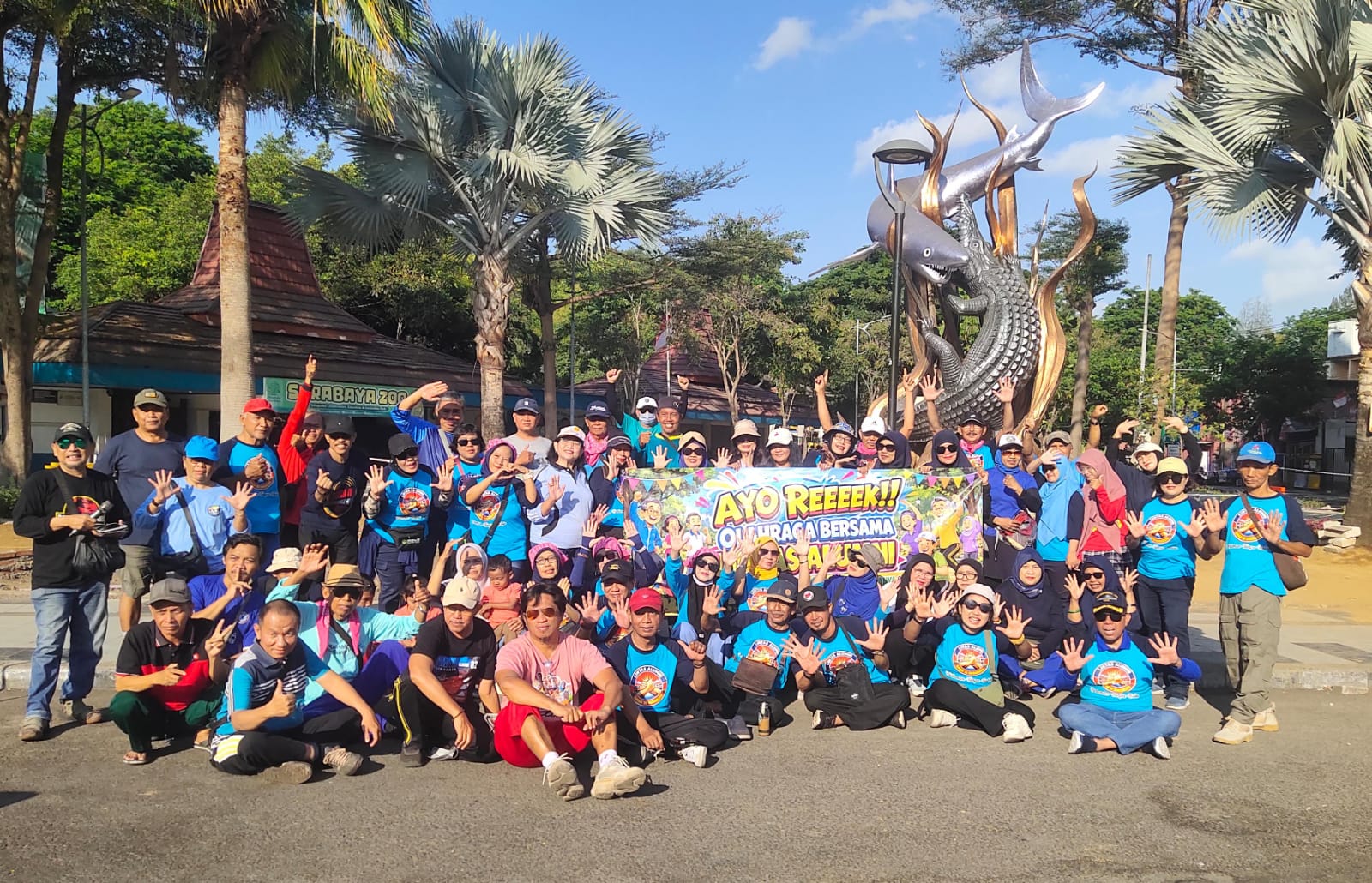 Olgabers Lintas Alumni SMAN 10 Surabaya di Taman Bungkul, Berteman Tanpa Batas