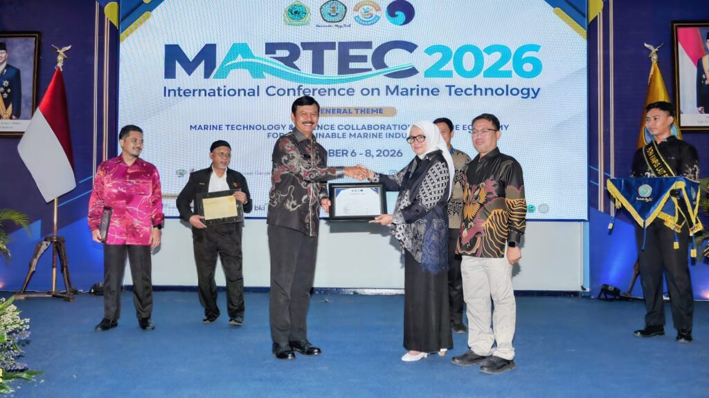 MARTEC 2026 Resmi Ditutup, UHT Perkuat Kolaborasi Riset Maritim Global dan Raih Prestasi Best Presenter