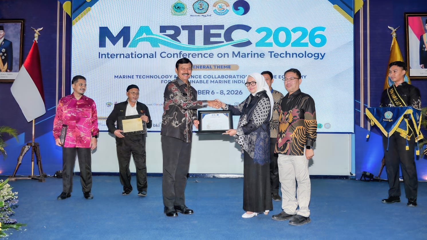 MARTEC 2026 Resmi Ditutup, UHT Perkuat Kolaborasi Riset Maritim Global dan Raih Prestasi Best Presenter